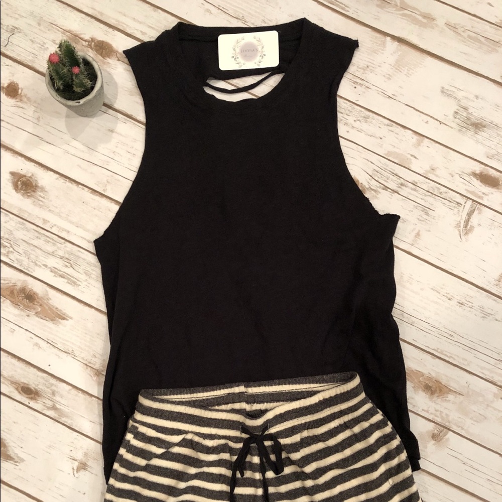 Blank Cut out back tank